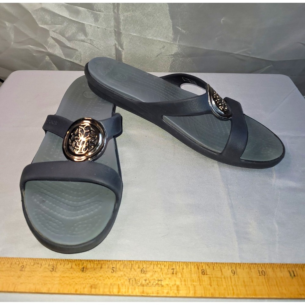 Crocs Women's Gray Slide Slip-On Sandals Plastic Upper Logo Accent US 9